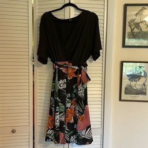 Tropical Print Wrap Dress 2xl
